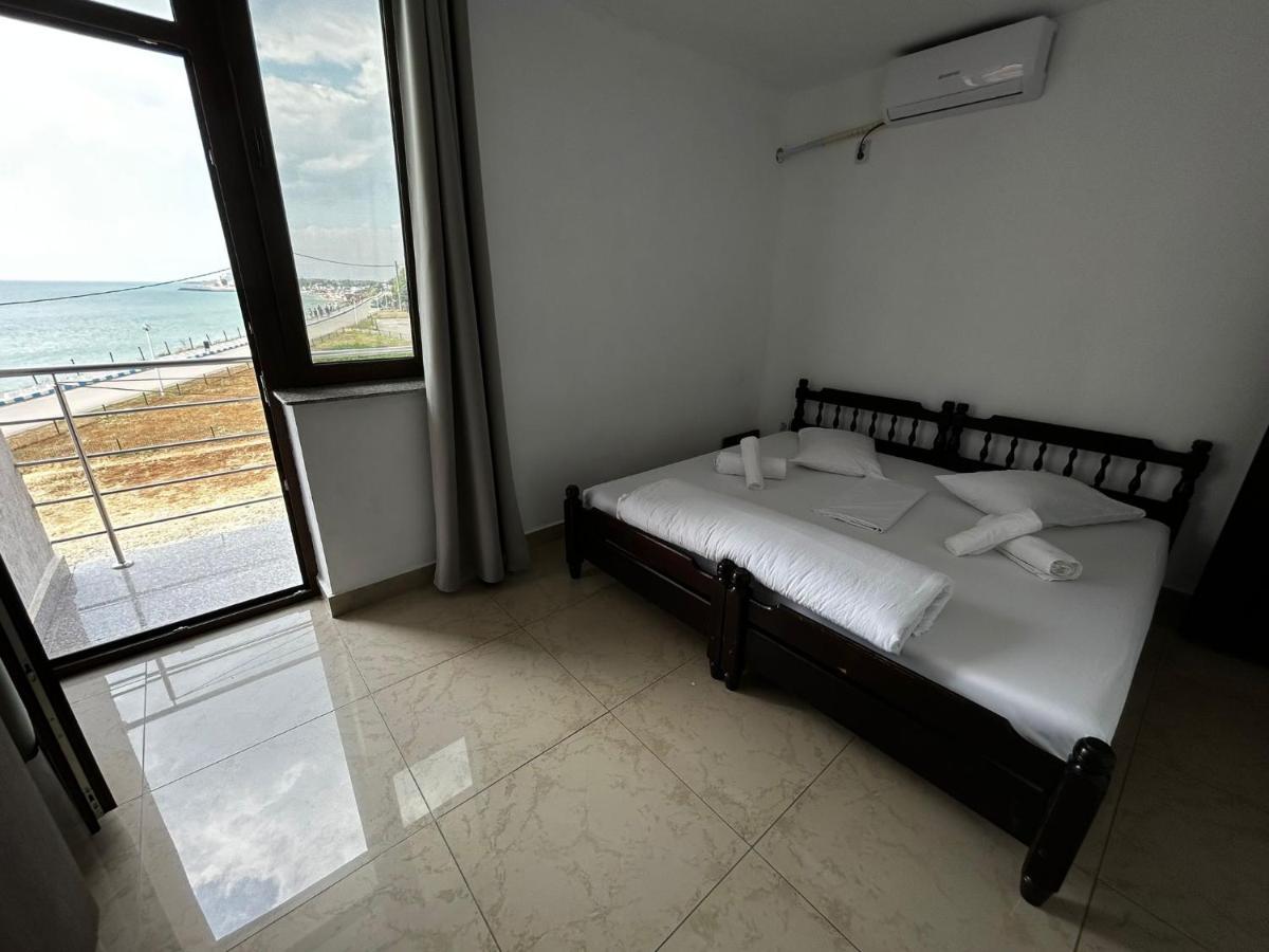 S&K Dotro Hotel Costinești Kültér fotó